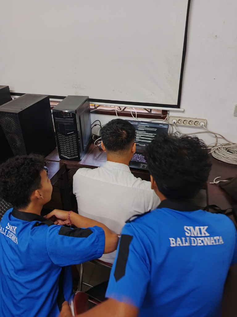 Belajar Bahasa C Type Conversion XI PPLG
