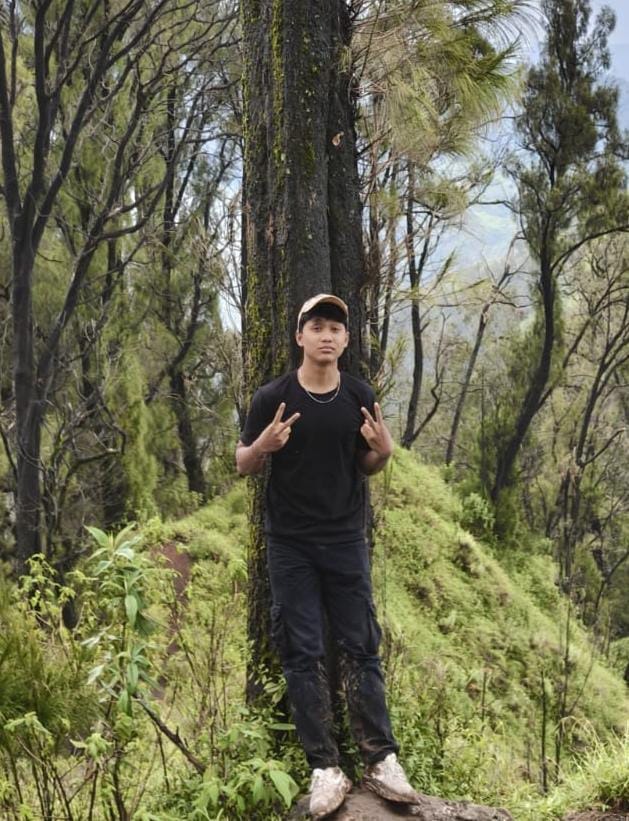 Kadek Wirasatya Wiguna